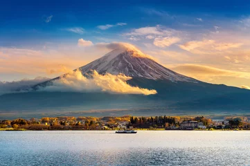 Wall murals Fuji Fuji mountain and Kawaguchiko lake at sunset, Autumn seasons Fuji mountain at yamanachi in Japan.