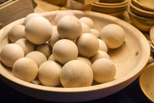 Zirbenholz - Zirbe - Schnitzen - Kugeln - Schale - Allg&auml;u