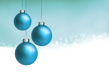 Drei Blaue Weihnachtskugeln