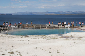 Fototapeta na wymiar Geyser Pool Next To Yellowstone Lake