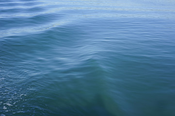 Surface bleue de la mer