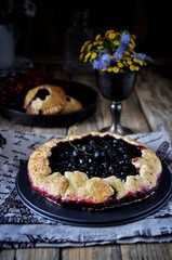 Currant pie. Galetta