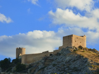 Obraz premium Castillo de Castalla. Pueblo de interior de Alicante en la Comunidad Valenciana, España.