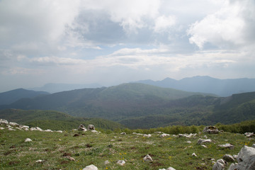 Fototapeta na wymiar Panorama sulla Nevera, verso sudovest, Parco Nazionale del Cilento e Vallo di Diano, primavera 