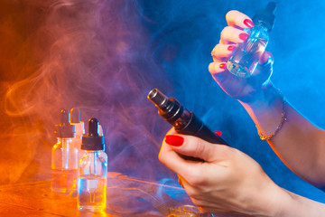 Filling with an electronic cigarette.