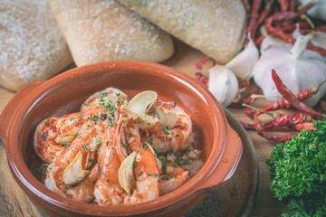 Fried Shrimp With Garlic Paper