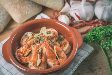 Fried Shrimp With Garlic Paper