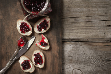 Sandwiches with butter and cranberry jam