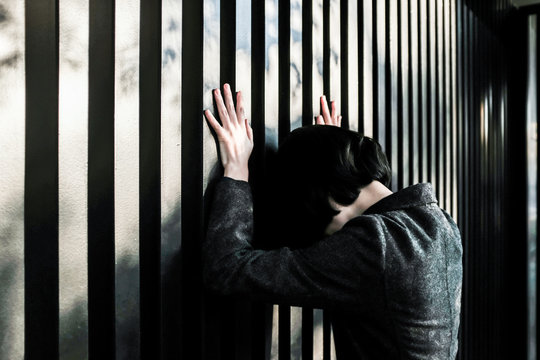 80 Best 立ち尽くす Images Stock Photos Vectors Adobe Stock