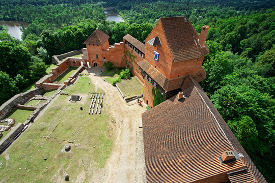 Blick vom Turm der Burg Turaida im Gauja Nationalpark, Lettland