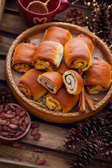 cinnamon buns with chocolate