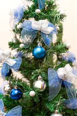 christmas tree decorations