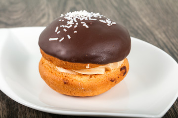 Bouchee cake