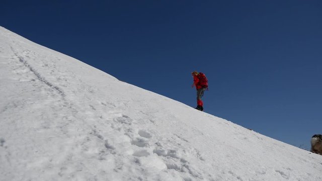 Trekking invernale sulla neve