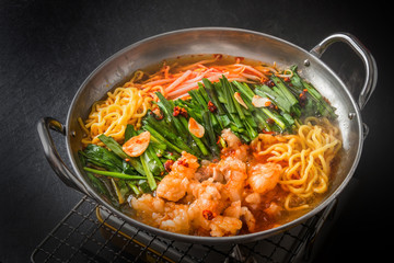プデチゲ 韓国の鍋料理Budaejjigae pot cuisine of Korea