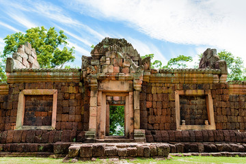 Naklejka premium Prasat Phanom Rung Historical Park, a Khmer-style temple complex built in the 10th -13th century.