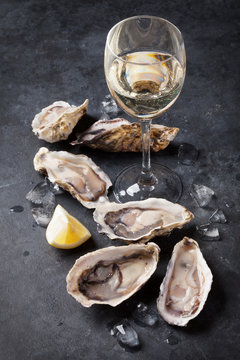 Oysters and wine