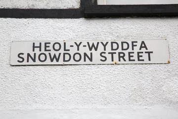 Snowdon Street Sign