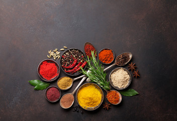 Obraz na płótnie Canvas Various spices and herbs