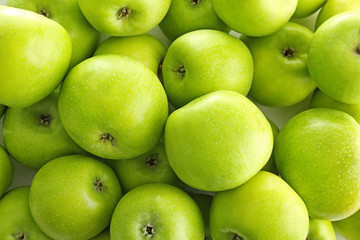 Fresh green apples, closeup