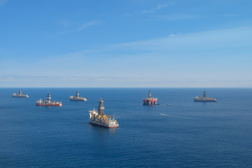 drilling ships and drill rigs / oil and gas platform offshore