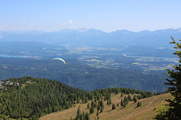 FLYING with the CLOUDS