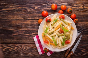 penne pasta with fresh tomato