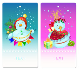 Christmas tags with snowmen and gifts