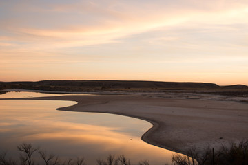 Fototapeta na wymiar Lazy Lagoon near Roswell, New Mexico 