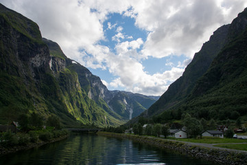 Fototapeta na wymiar Gudvangen, Sogn og Fjordane, Norwegen