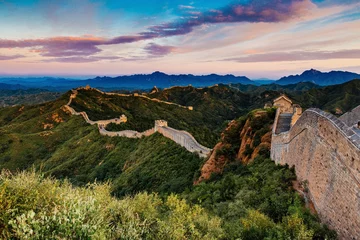 Papier Peint photo Lavable Mur chinois Pékin, Chine - 12 AOT 2014 : Lever du soleil à Jinshanling Grande Muraille de Chine
