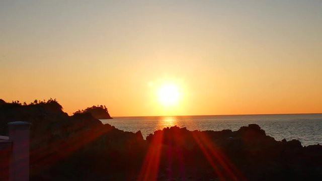 Orange sunset: Prime time of the sea