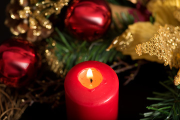 Ein Adventskranz und Weihnachten