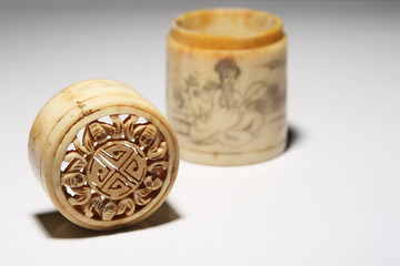 antique chinese bone case