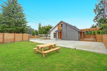 Completely renovated Modern Home in Everett