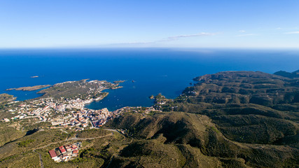 Vue aérienne de Cadaques, en Catalogne