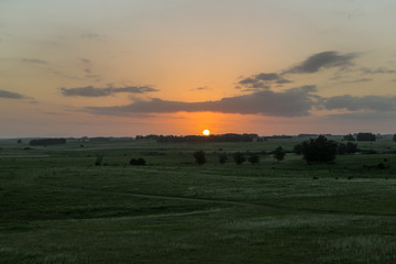Fototapeta premium Jose Ignacio, Puesta del Sol en Estancia VIK Timelapse