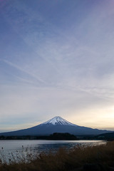 Fototapeta na wymiar Fuji mountain and sky view