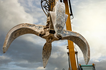 grue à grappin en gros plan