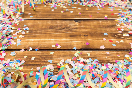 confetti and streamer background