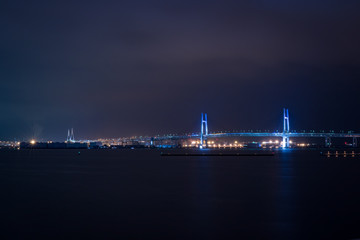 Fototapeta na wymiar 横浜ブリッジ夜景