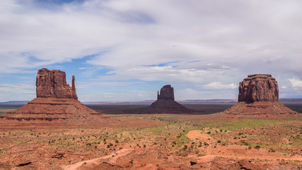 Fototapeta premium Monument Valley view. Arizona/Utah border, USA