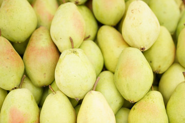 pears on the market