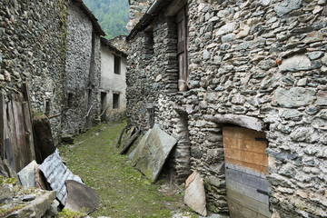 Bergdorf Vila Nova in den Cottischen Alpen, Piemont