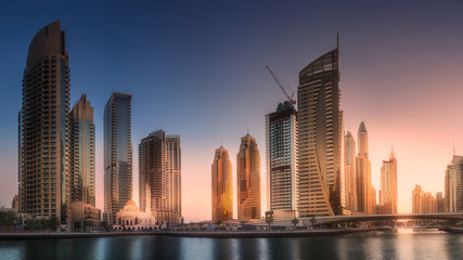 Fototapeta na wymiar Dubai Marina bay