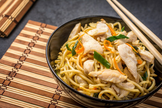 Asian noodle with chicken