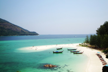 Obraz premium Koh Lipe island is beautiful to experience a very happy atmosphere
