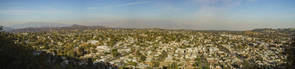 Fototapeta premium Aerial view of the cityscape of Highland Park