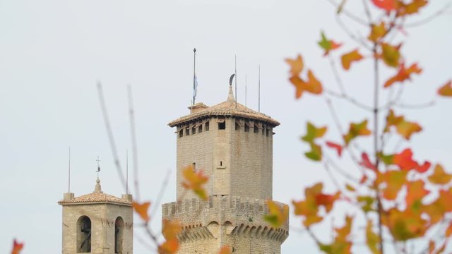 15302_The_flag_on_the_top_of_the_Cesta_Tower_in_San_Marino_Italy.mov