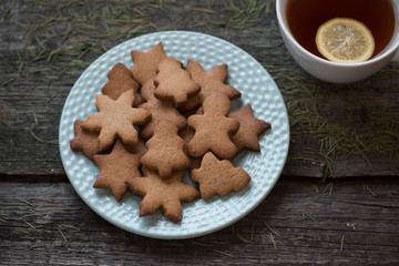 Christmas cookies and a mug of tea
